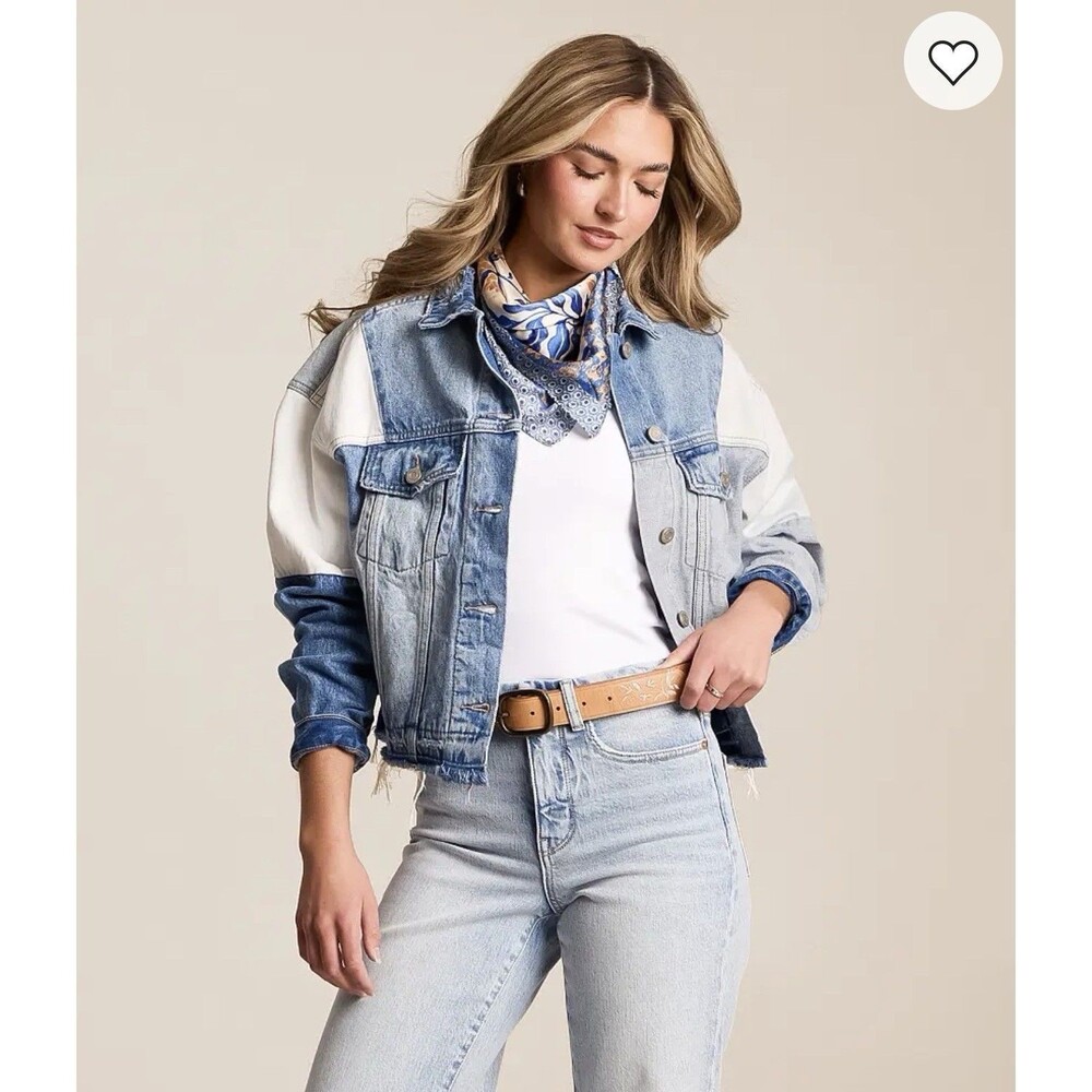 Vervet Los Angeles Oversized Crop Fit Patchwork Denim Jacket Blue White XS